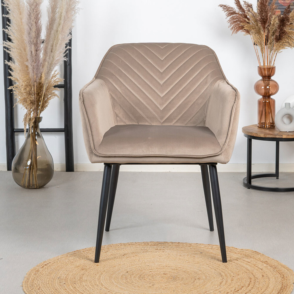 beige velvet eetkamerstoel